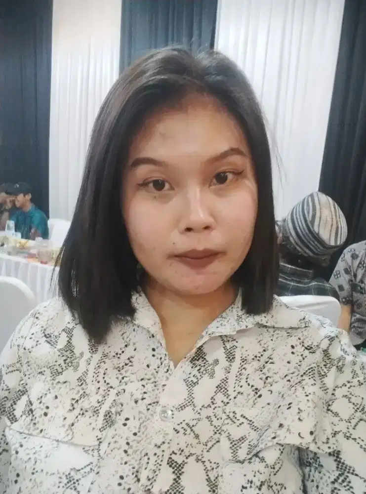 Sedang mencari pekerjaan art sambil bwa ank