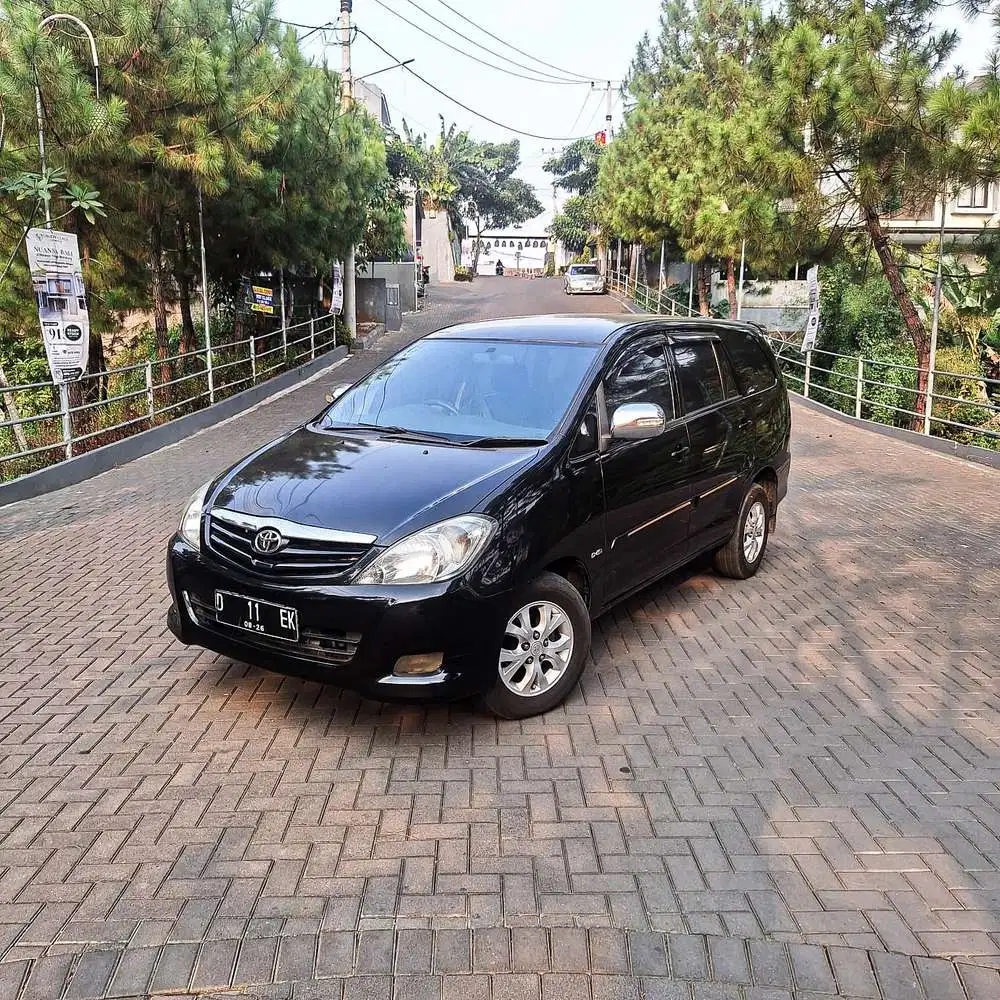 Toyota Kijang Innova 2011 Diesel