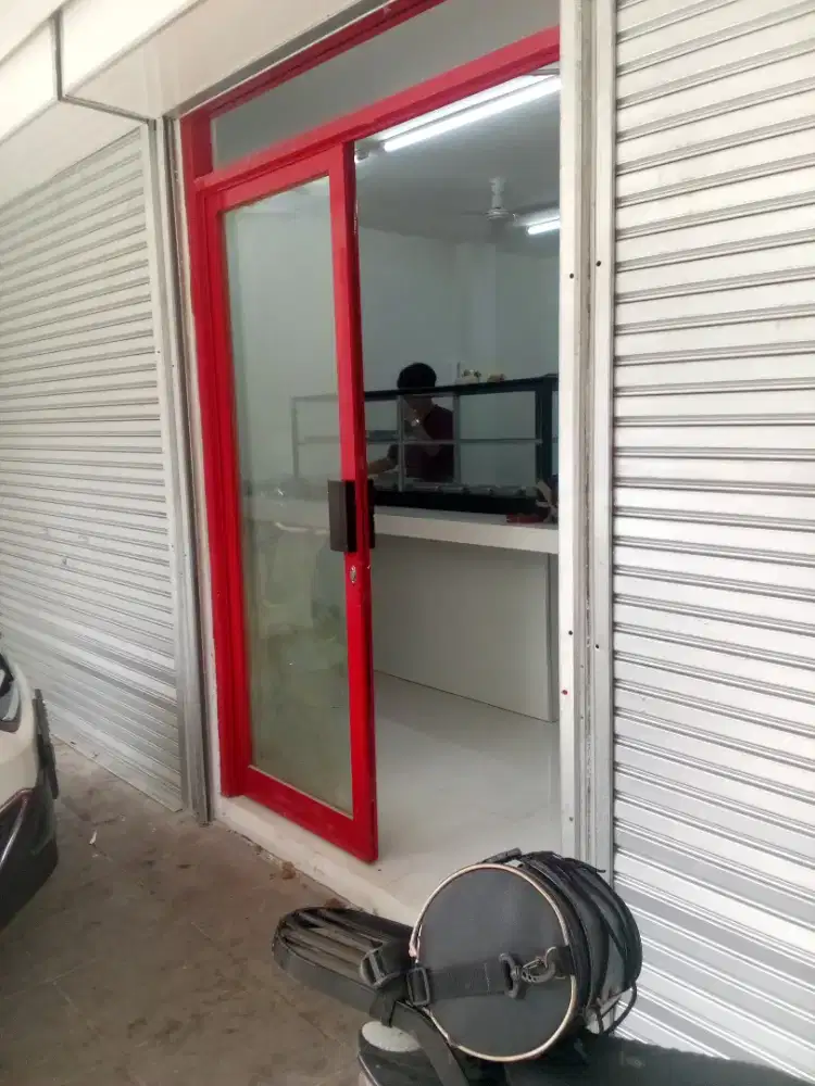 Lowogan bantu di warteg