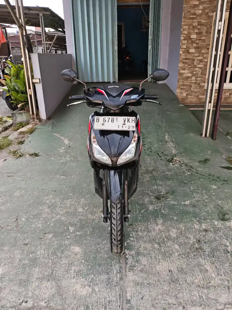 •Sale Vario Agnes 110cc 2014 Lengkap