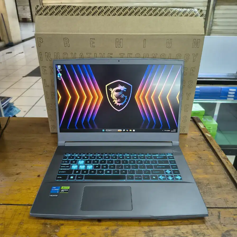 MSI Thin 15 B12UCX Core i5-12450H RTX 2050 Ram 8GB SSD 512GB Istimewa