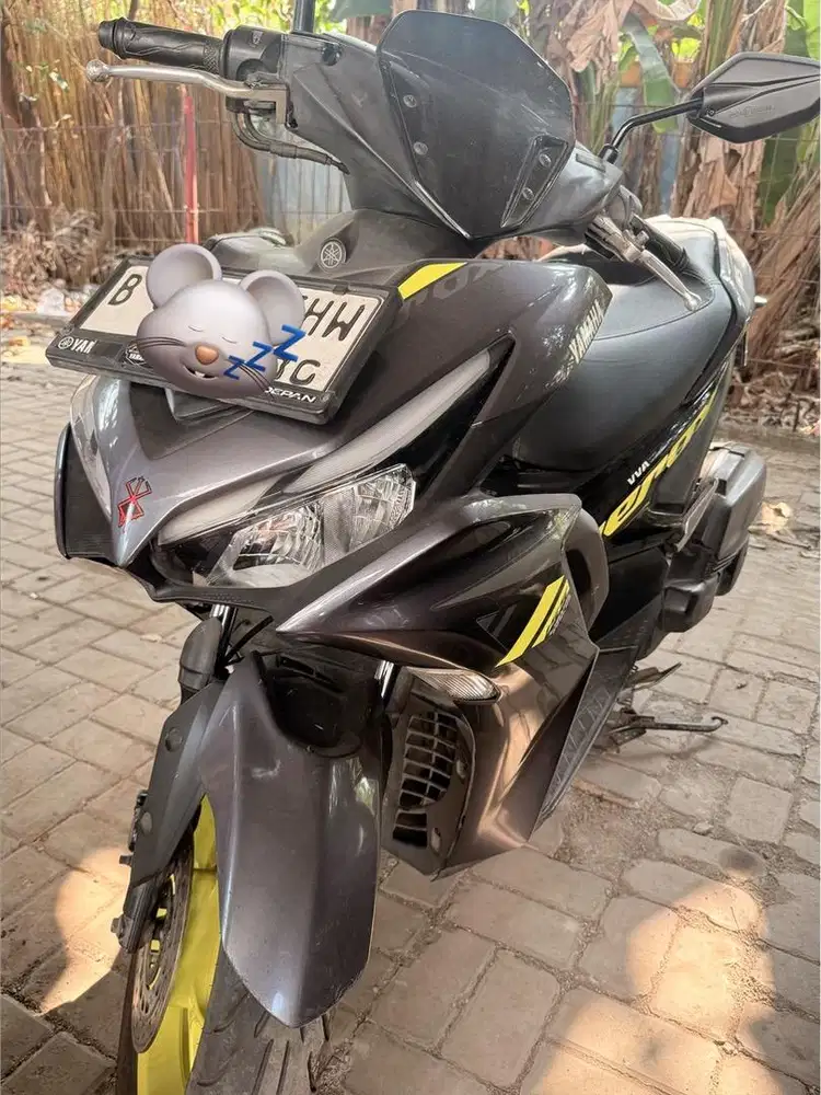 Yamaha Aerox 155 connected 2021 Cyber Yellow
