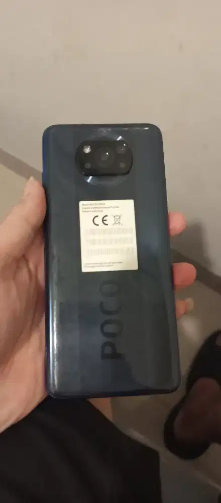 D jual lcd n batre poco x3 ori
