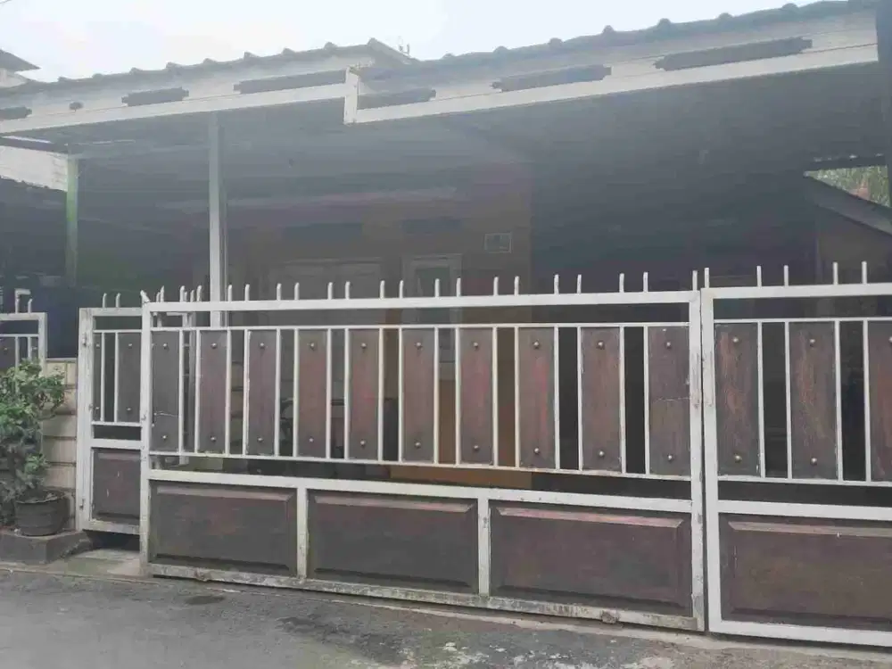 Rumah Bagus Murah Tanah Luas Selangkah Ke LRT Di Ciracas Jakarta Timur