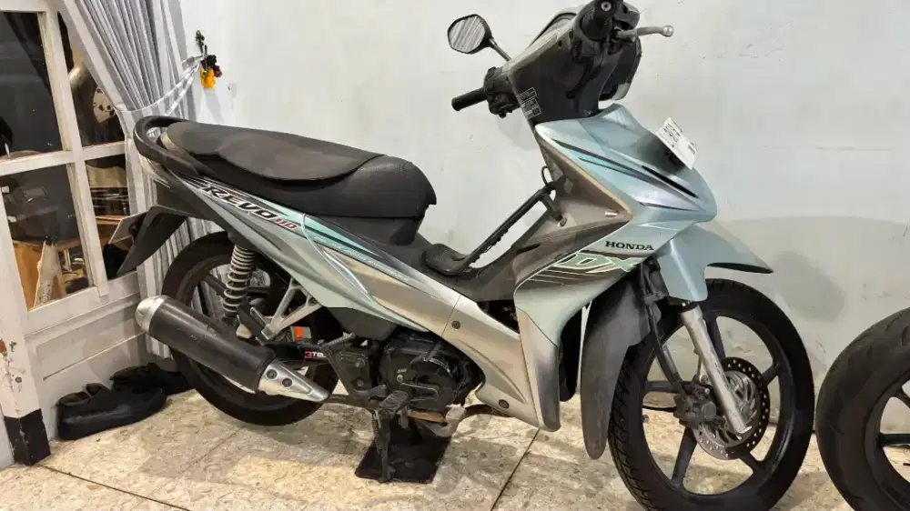 HONDA REVO ISTIMEWA