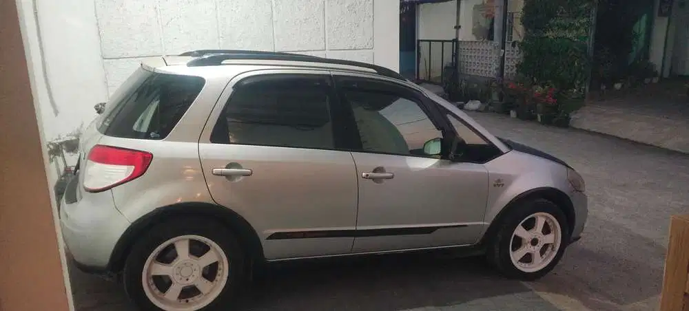 Suzuki SX4 2010 Bensin