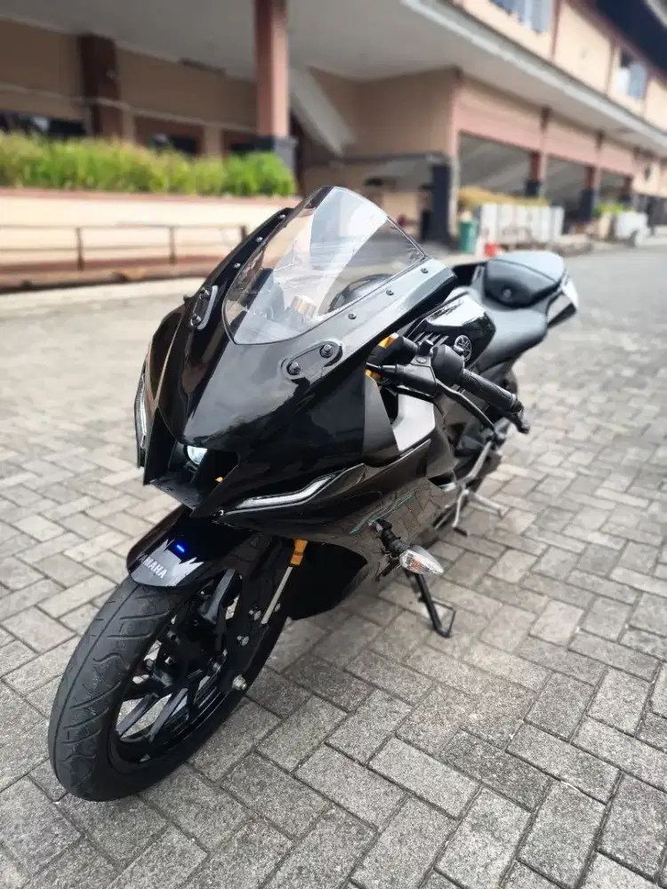 Yamaha R15 (Istimewa, Baru 2000 KM)