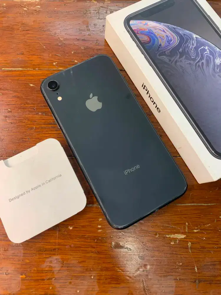 iPhone Xr 128GB iBox
Black