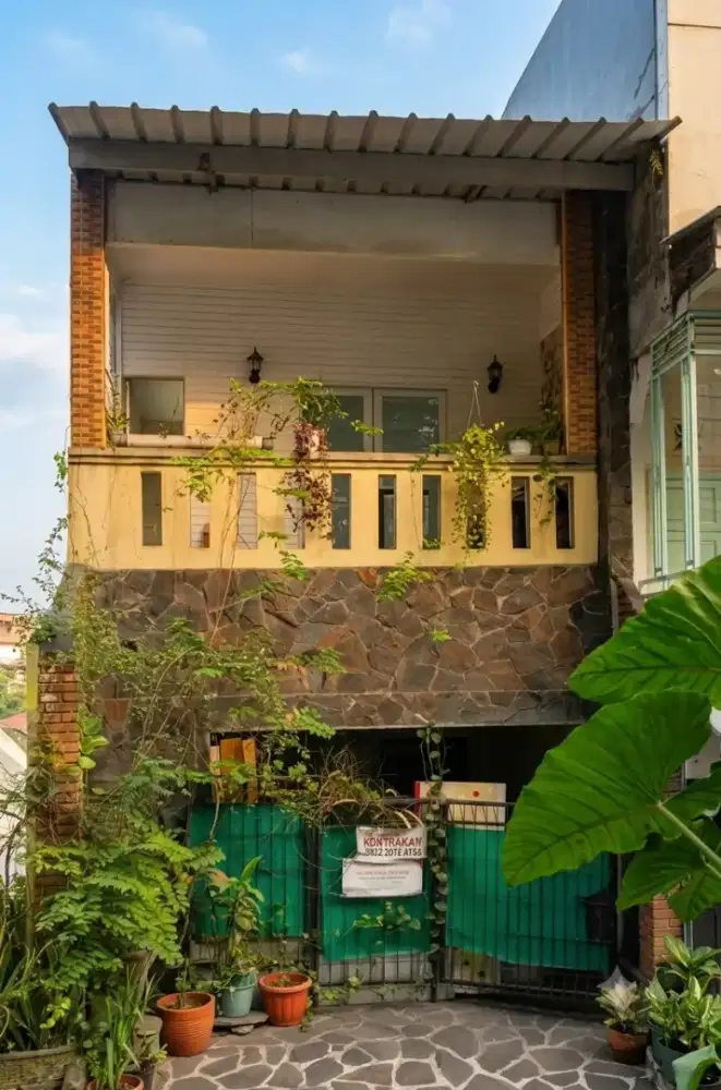Jual/ Ngontrak Rumah bisa NEGO, di Dago Atas Bandung Jawa Barat