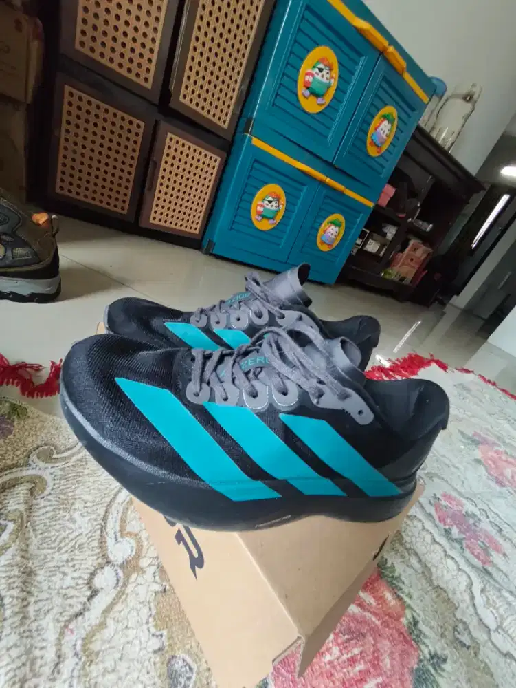 Dijual Cepat Sepatu Adidas Adizero Size 40 Original Made in Indonesia