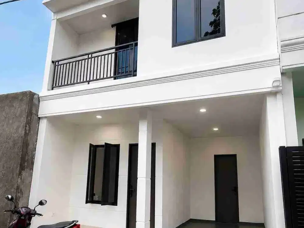 Rumah dua lantai murah di JAKTIM