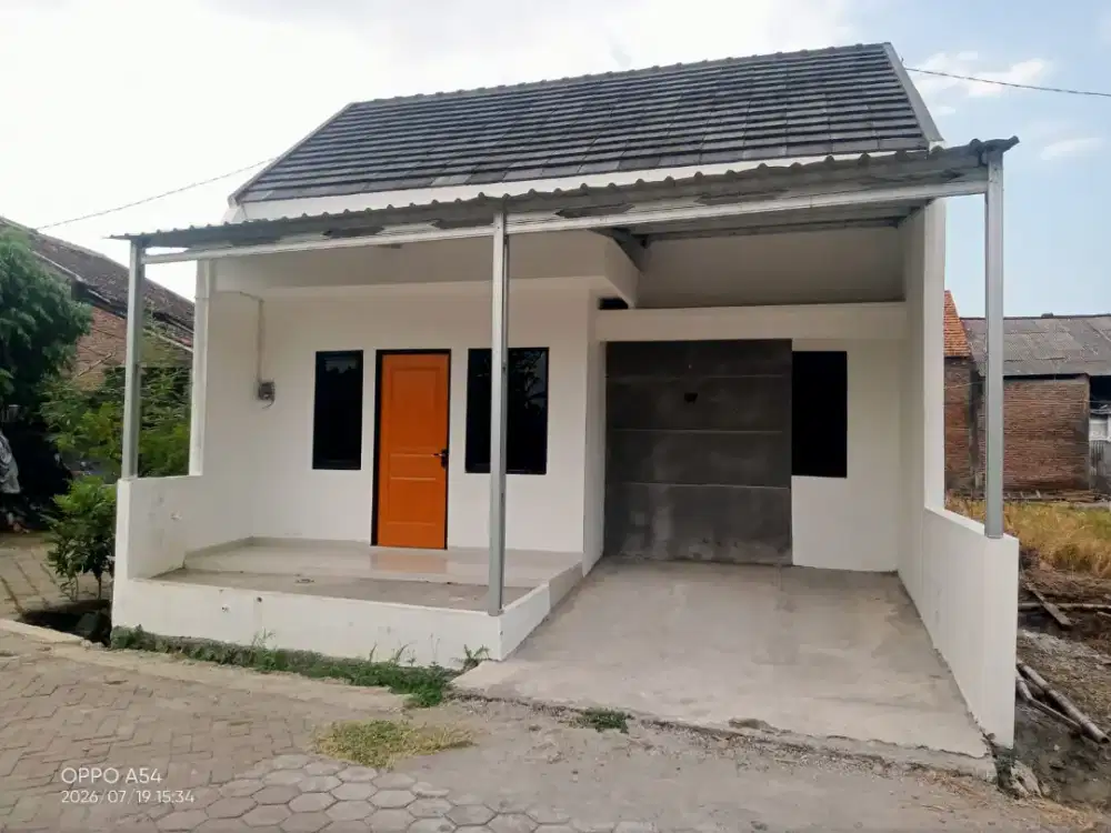 Rumah baru siap huni di tlogomulyo