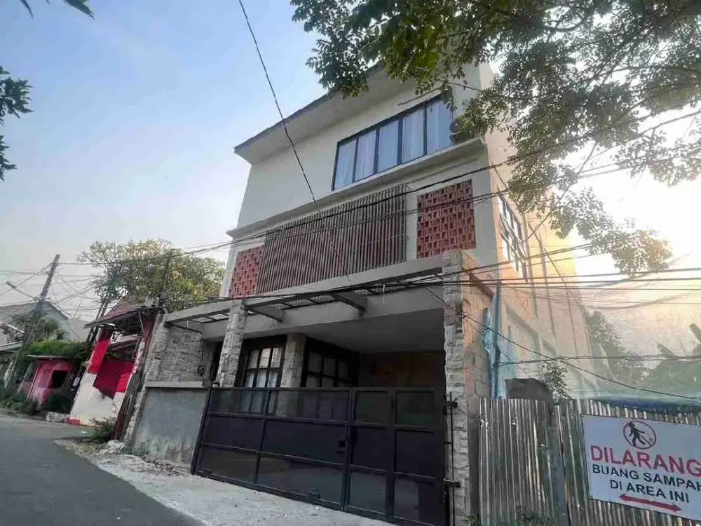 Dijual Rumah di Mekar Baru Raya, Cirendeu, Tangerang Selatan