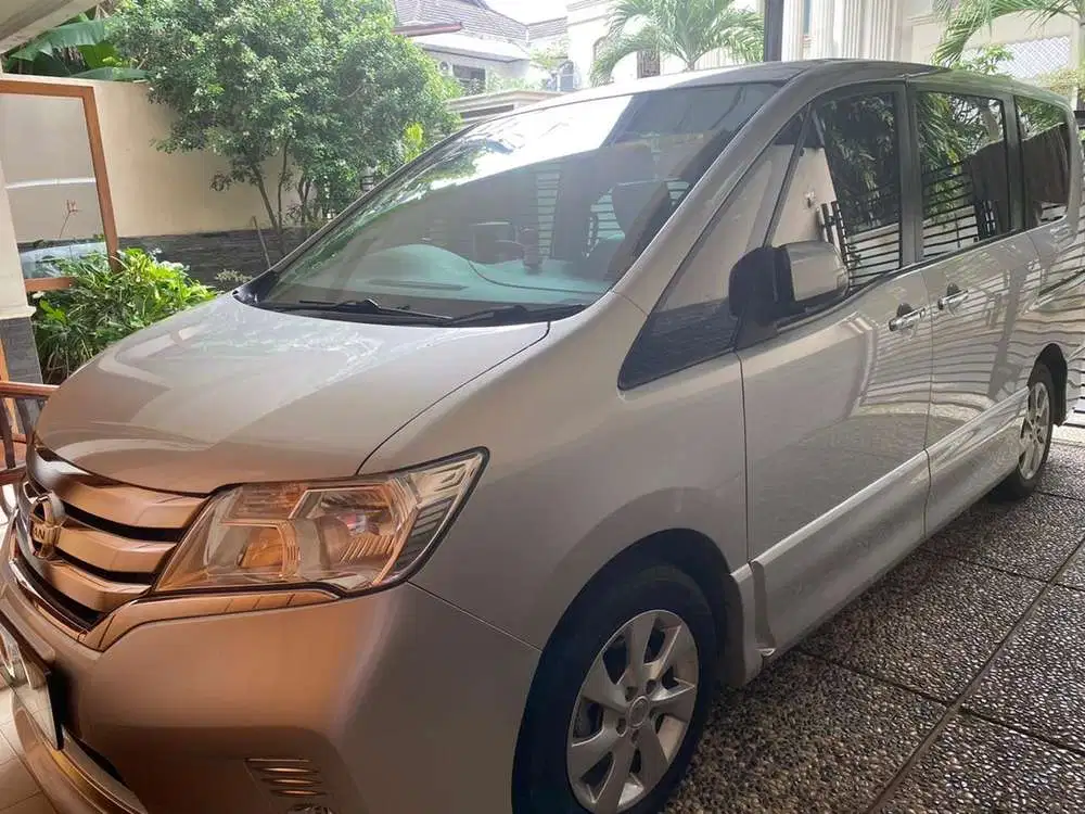 Nissan Serena 2014 Bensin