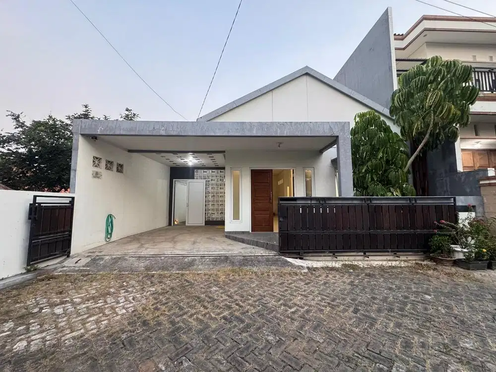 RUMAH JALAN TUSAM BANYUMANIK SEMARANG