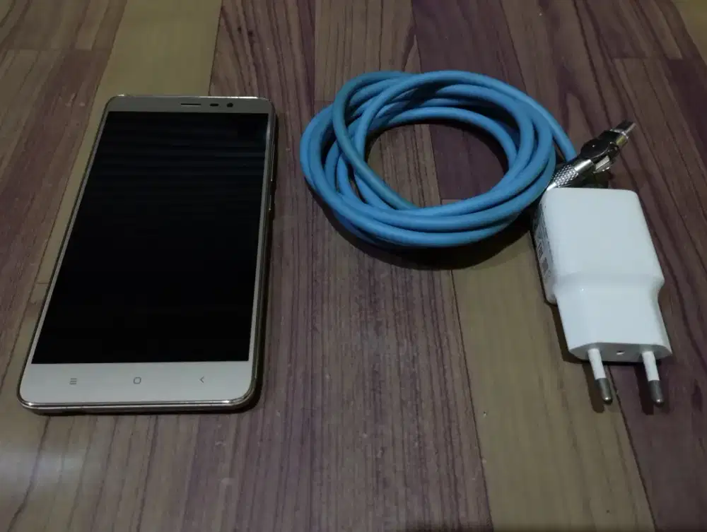 Redmi note 3 mediatek 3/32 minus lcd bergaris nego