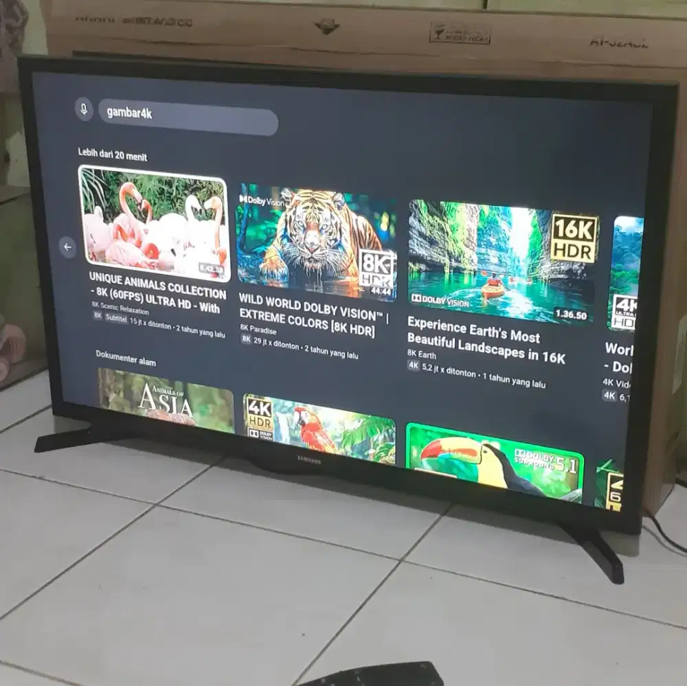 tv samsung SMART tv 32vinch mulus normal