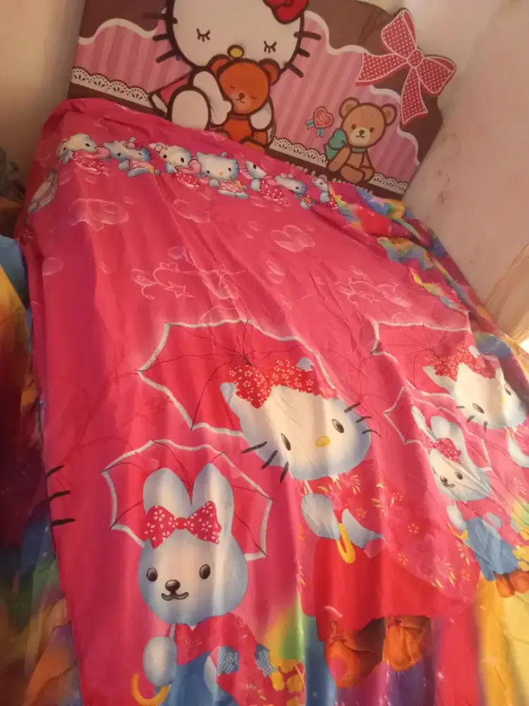 Tempat tidur anak