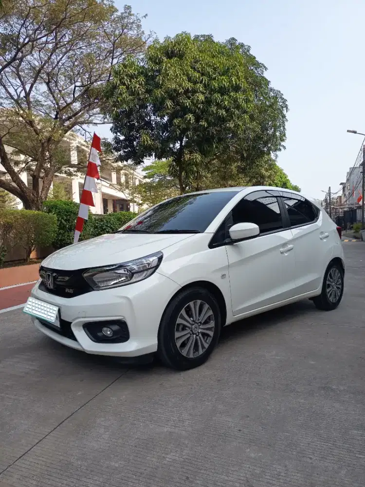 HONDA BRIO 2022 E CVT MATIC PUTIH