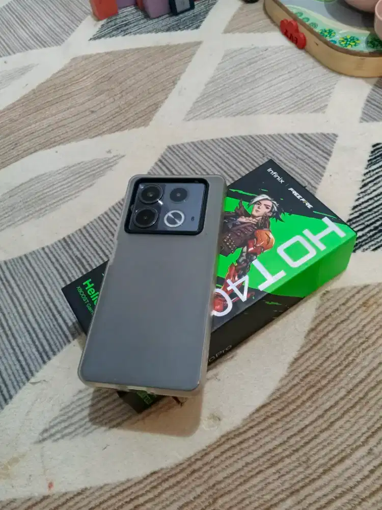 Infinix Note 40 LCD kena