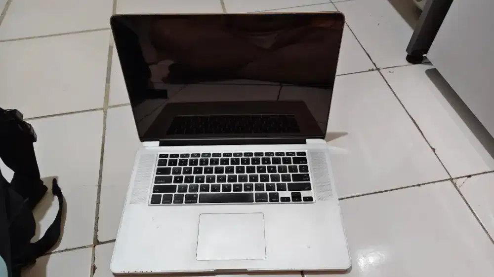 Jual Macbook Pro Retina 15 (2014)