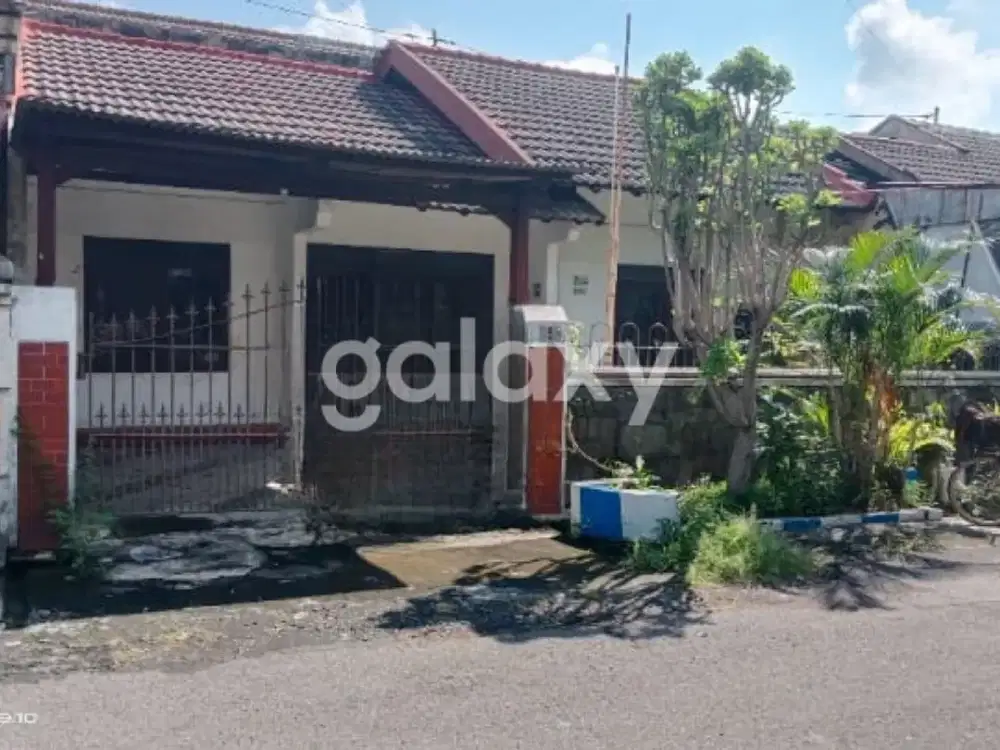 JUAL RUMAH BARUK UTARA SIAP HUNI SELANGKAH DARI JALAN RAYA MERR PONDOK NIRWANA