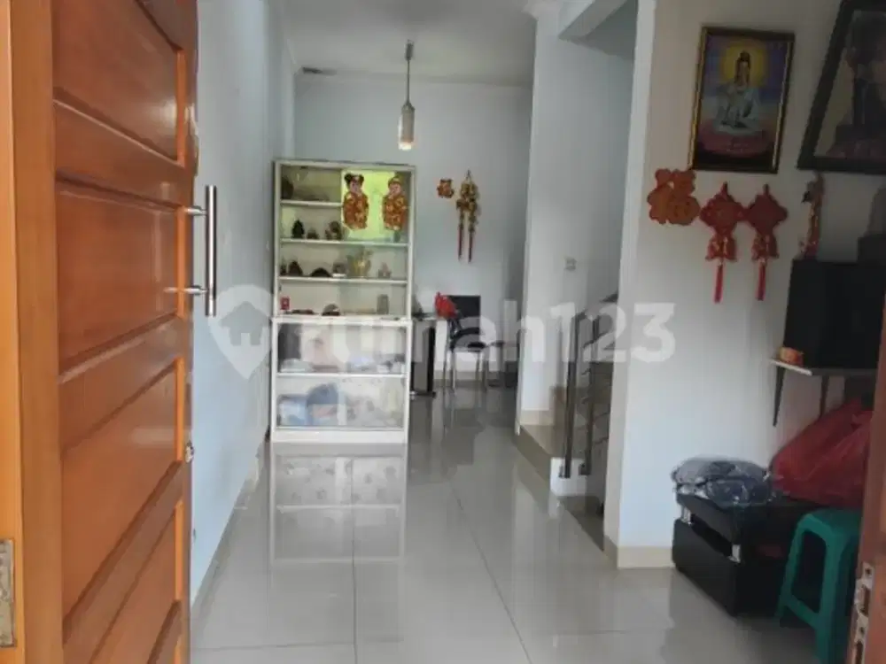 Rumah Rapi Siap Huni Ukuran 5X13 Taman Surya 5