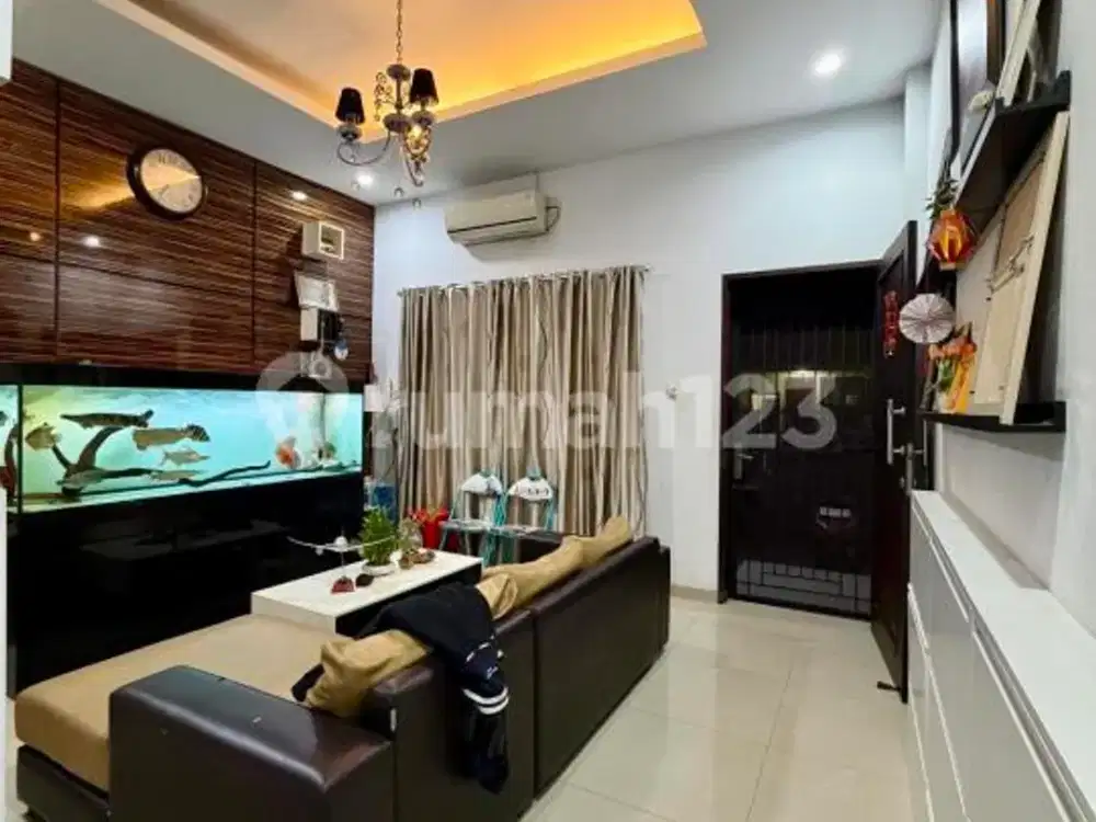 Rumah Bagus Turun Harga Jual Cepat Lokasi Bagus 3.5Lantai Hadap Selatan Jelambar Kavling Polri