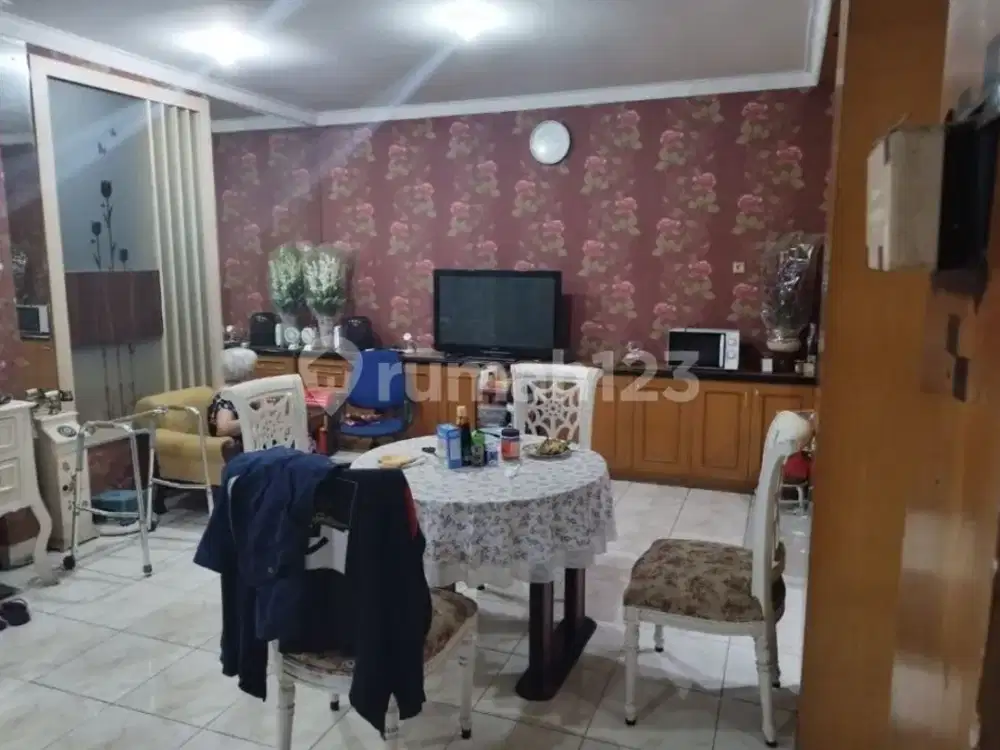 Rumah Ukuran 10x20 Jalan Boulevard Taman Palem Lestari