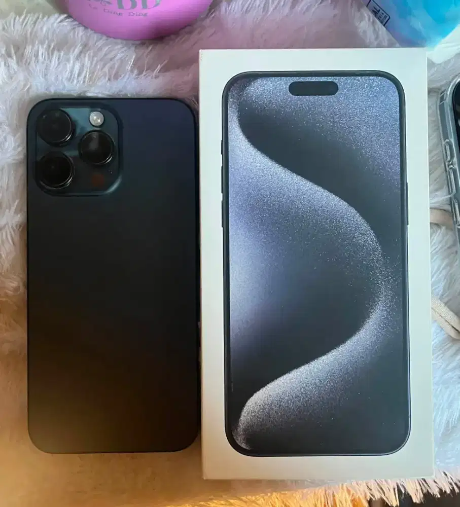 iPhone 15 pm iBox