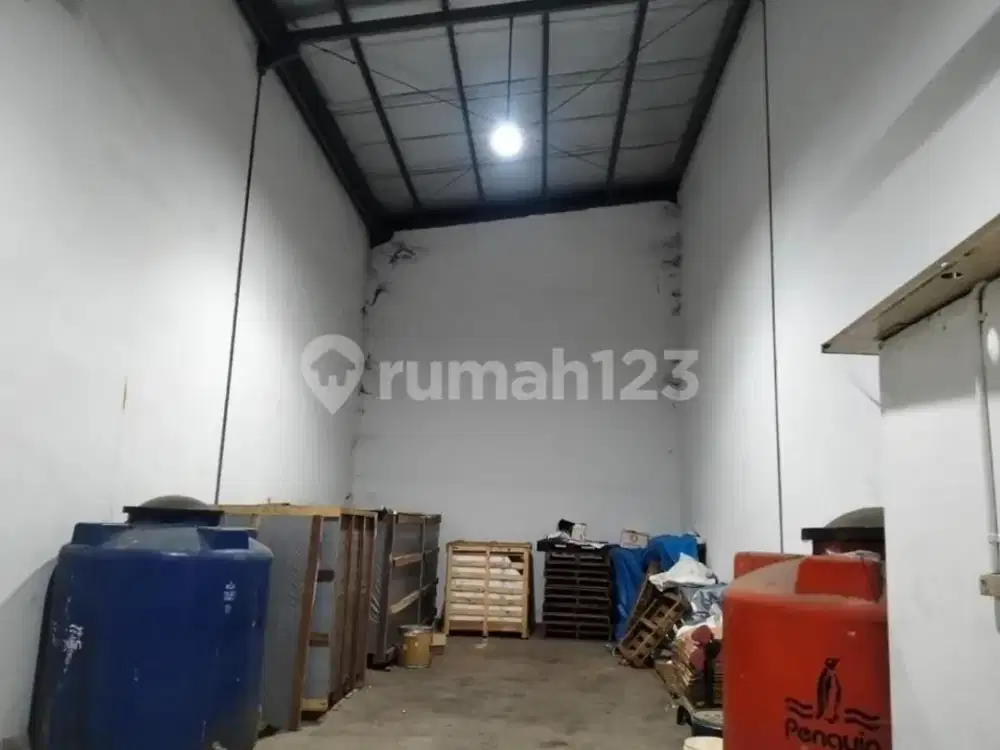Gudang Siap Pakai Royal Kosambi Tangerang