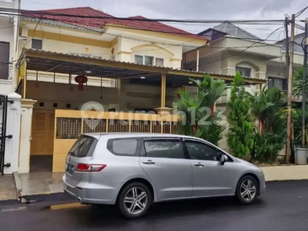 Rumah 10x20m² Boulevard Lokasi Strategis Taman Palem Lestari