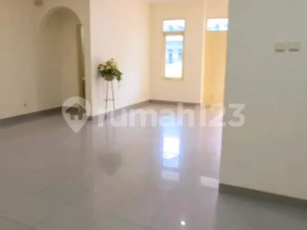 Rumah Rapi Siap Huni 8X17 Permata Buana