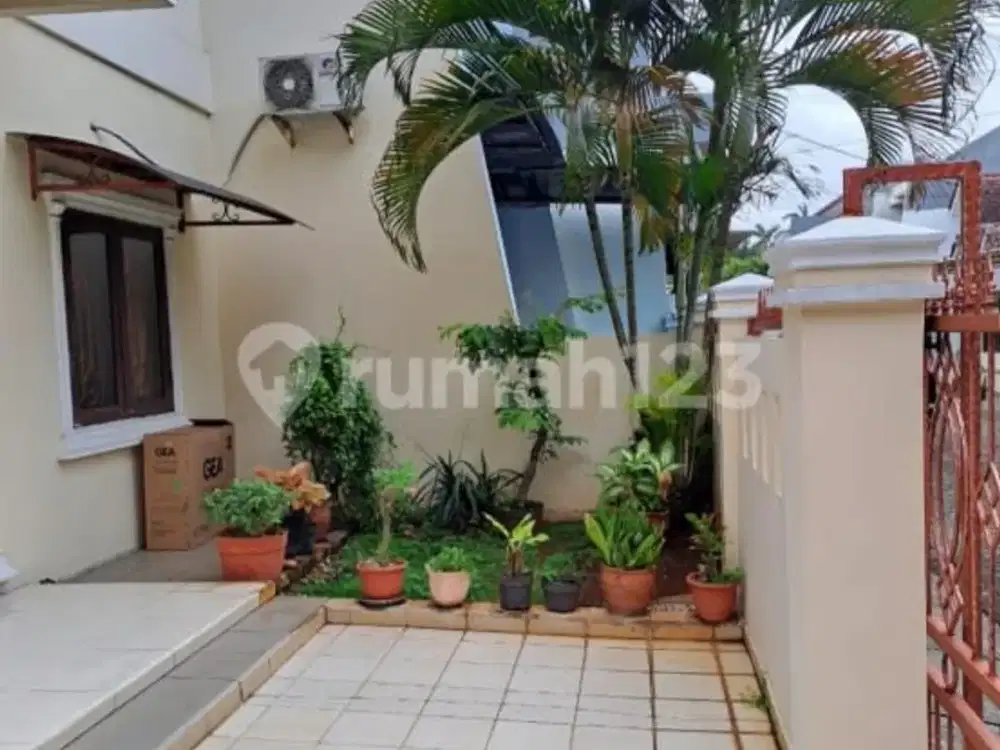 Rumah Hook 2 1/4 Lantai Nyaman Asri Citra Garden 3