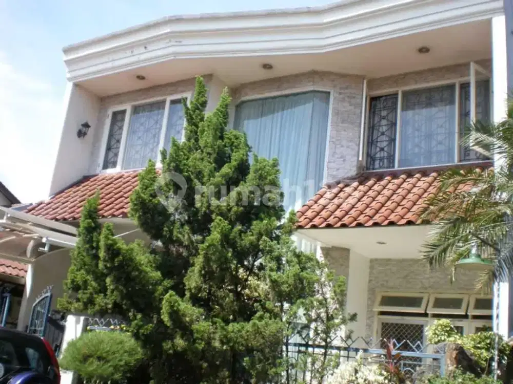 Rumah 9X15m² Furnished Siap Huni Joglo Jakarta Barat