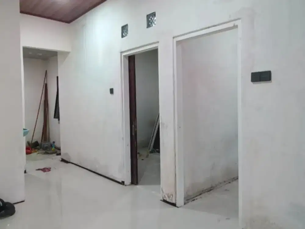 JUAL RUMAH SIAP HUNI WIGUNA SELATAN ONE GATE SECURITY
