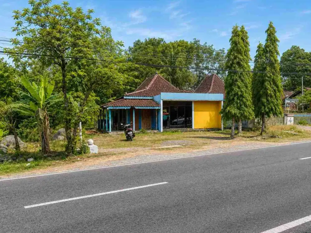 DIJUAL – Rumah + Tempat Usaha LT 395 m² SHM Pinggir Jalan Provinsi di Wuryantoro, Wonogiri