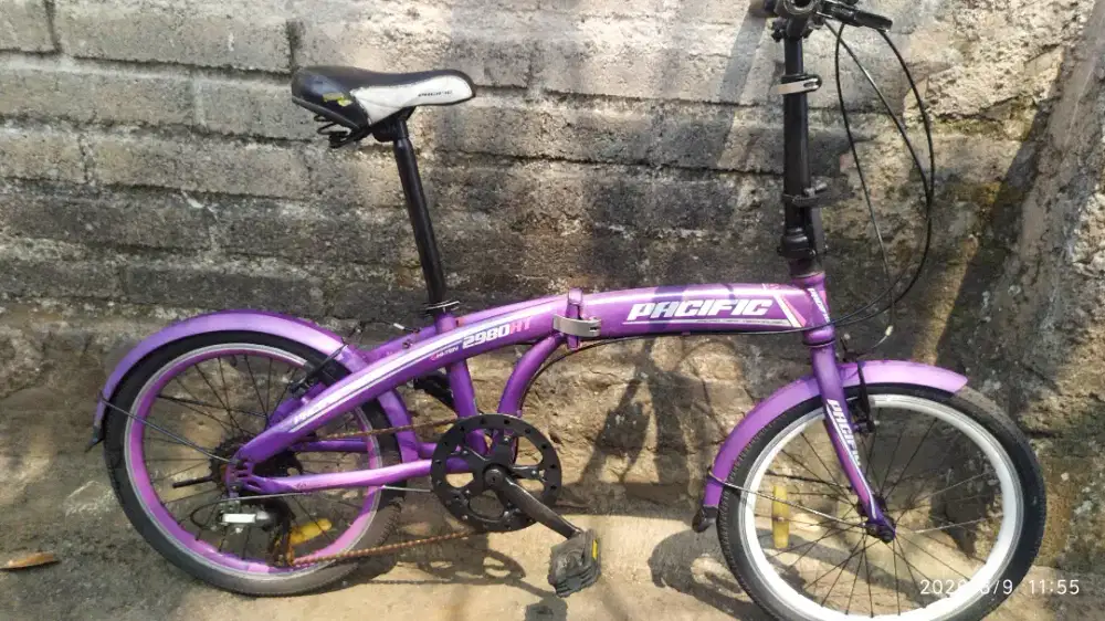 Sepeda lipet ukuran 20