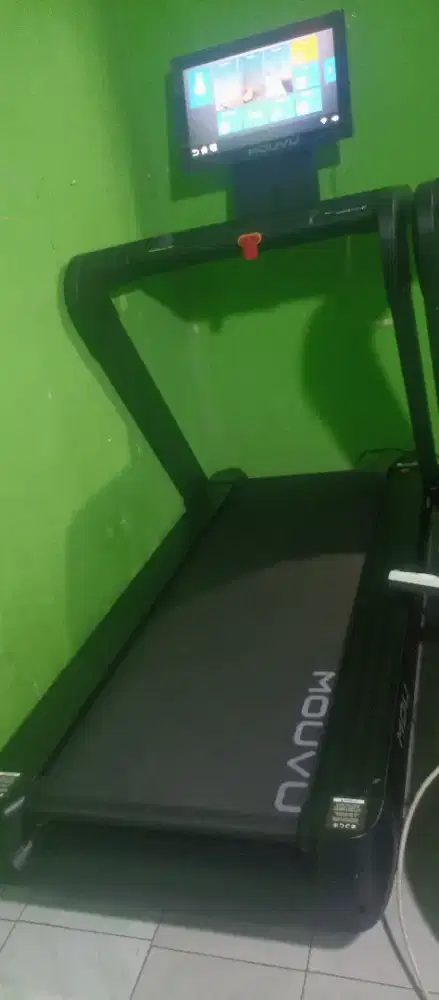 Treadmill elektrik jumbo besar comersil bekas rasa baru