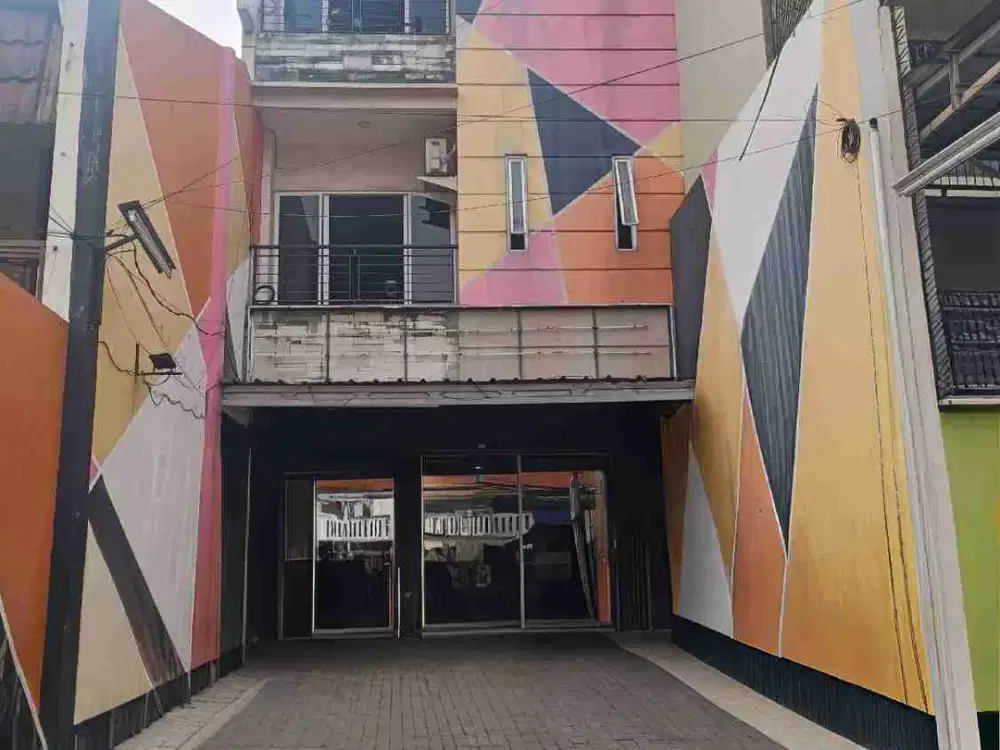 RUKO 3 LANTAI DI CEMPAKA PUTIH, JAKARTA PUSAT