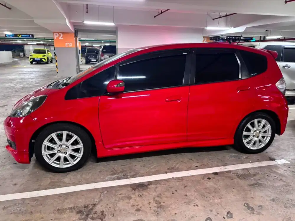 [DIJUAL] Honda Jazz GE8 2013 Merah - Pajak Panjang 2027 & Siap Pakai