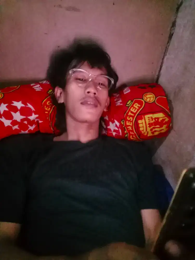 mencari lowongan pekerjaan