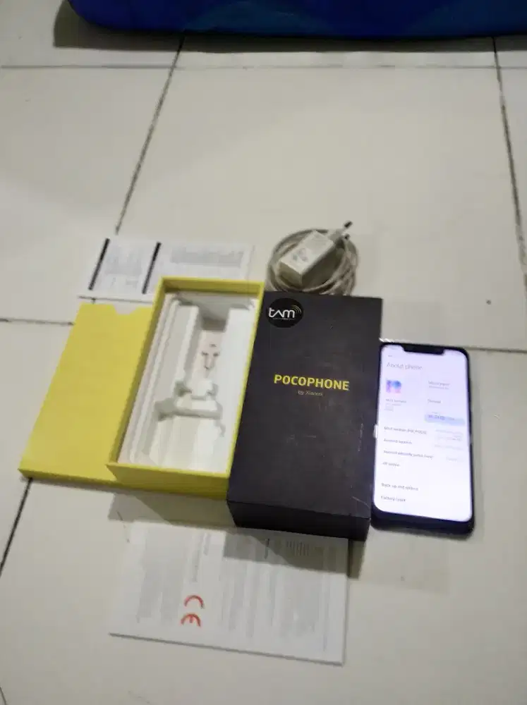 POCOPHONE F1 6/128 FULL SET (BACA DESKRIPSI SEBELUM BERTANYA!)