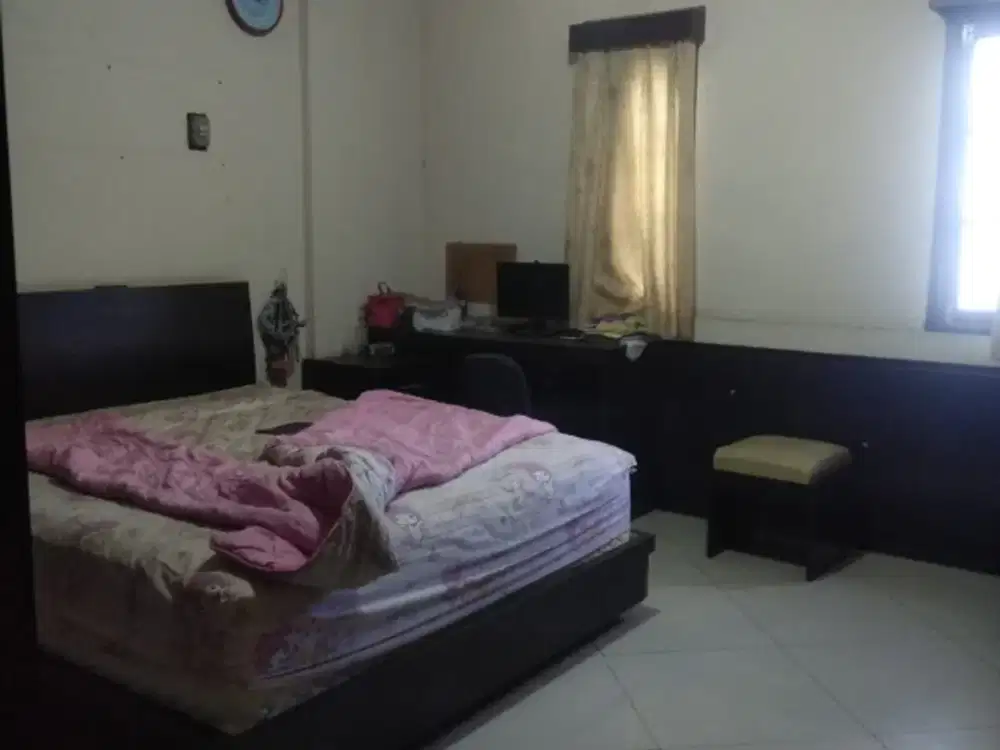 Dijual Ruko 3.5 Lantai di Senen, Jakarta Pusat
