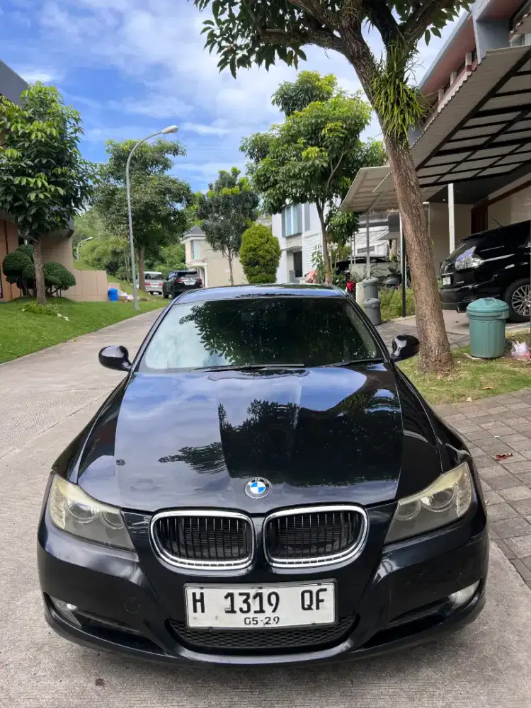 BMW 320i E90 tahun 2009