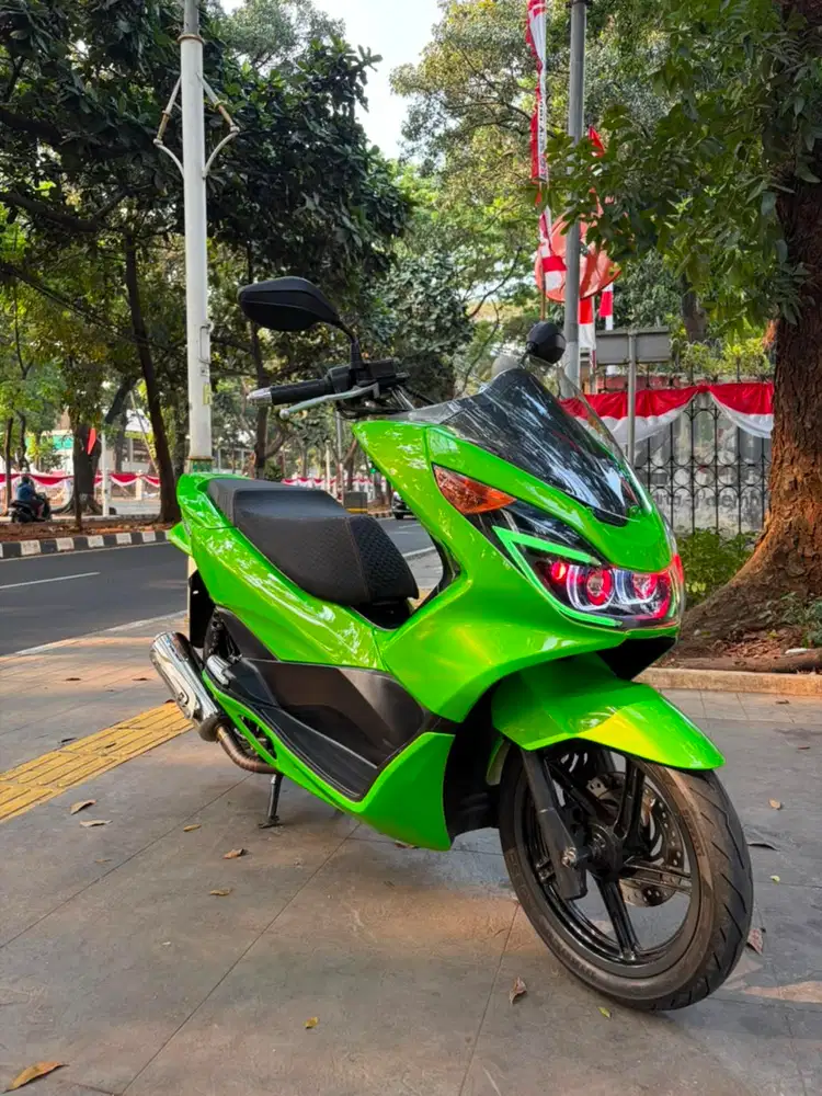PCX CBU THN 2015 PAJAK HIDUP B DKI SUDAH UPGRADE
