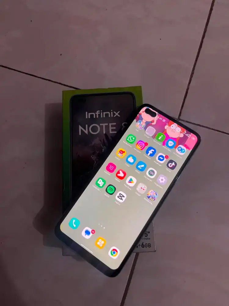 Infinix note 8 blue Ram 6gb
