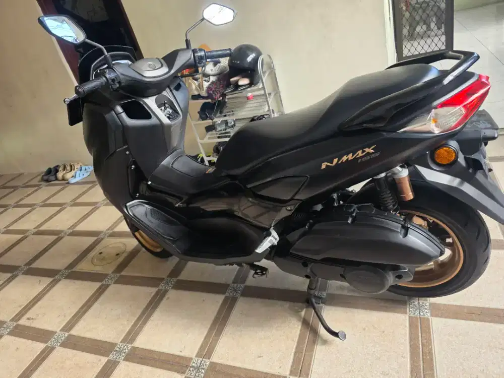 Yamaha Nmax 2022 mulus tinggal pakai aja. Nmax 2022 km 19.500