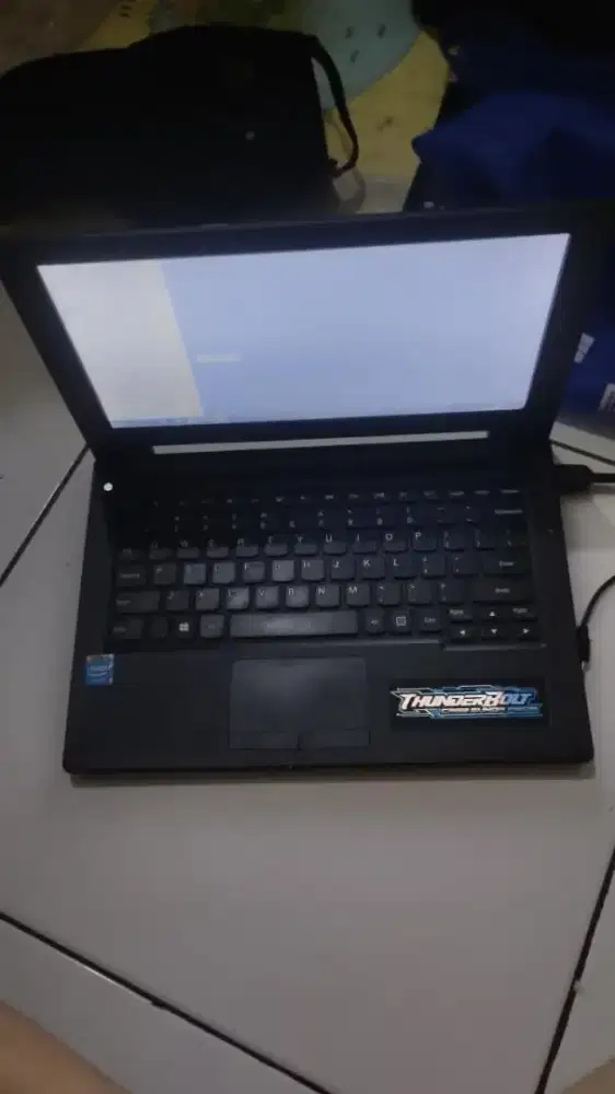 Jual laptop Lenovo
