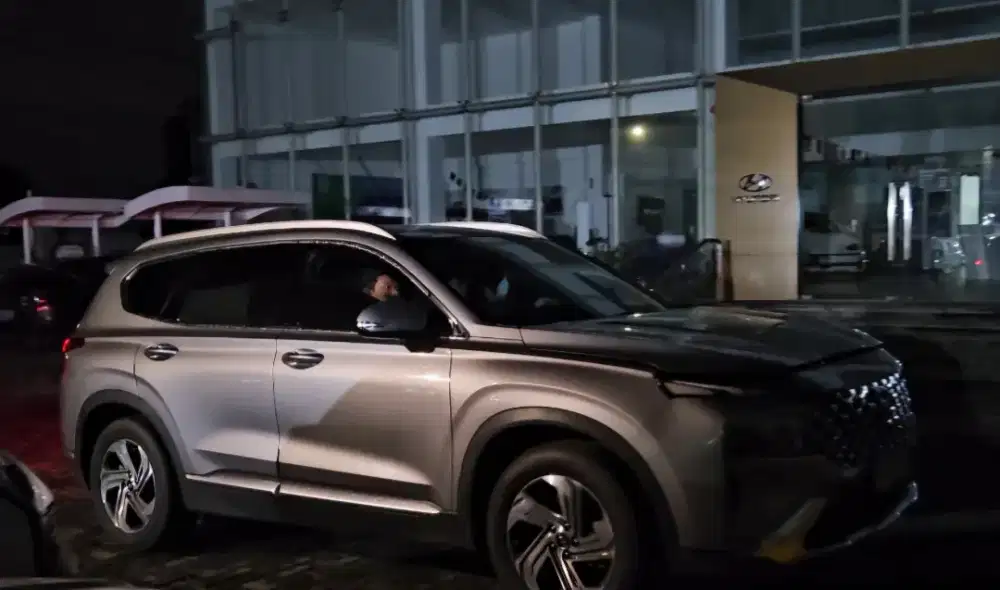 Hyundai Santa Fe Prime AT Bensin Garansi
